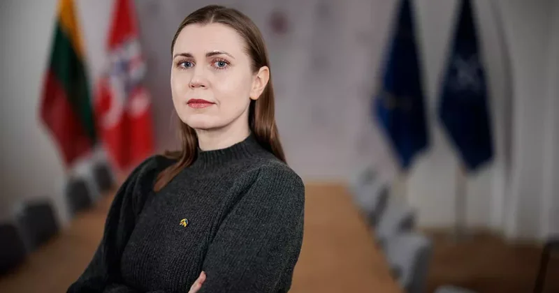 Глава МО Литвы предложила заменить русскоязычных работников