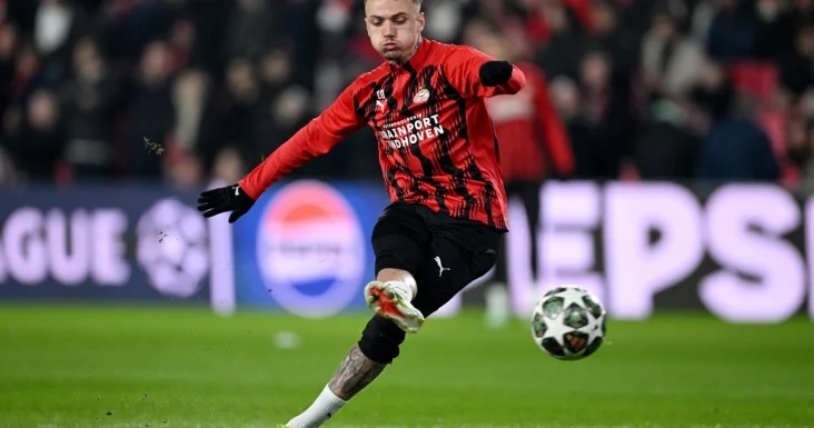 Çempion Niderland millisinin hücumçusunu alır Transfer yekunlaşmaq üzrədir