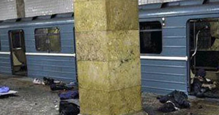 Bakı metrosundakı qanlı terror 31 il keçir