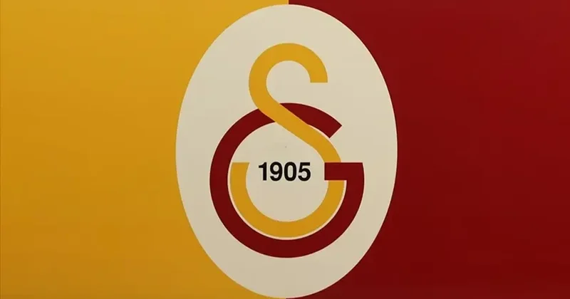 Qalatasaray ın baş məşqçisi istefa verdi Rəsmi