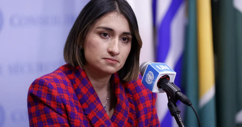Глава МИД Колумбии подала в отставку спустя полгода