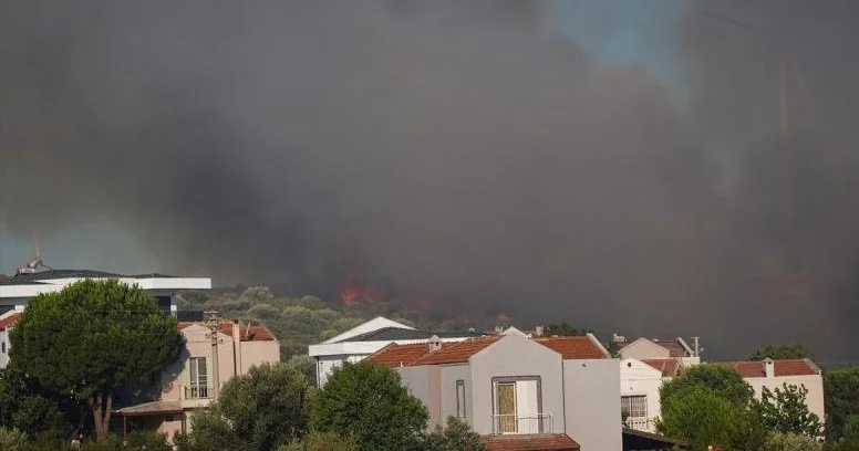 İzmirin Çeşmə rayonunda meşə yanğını