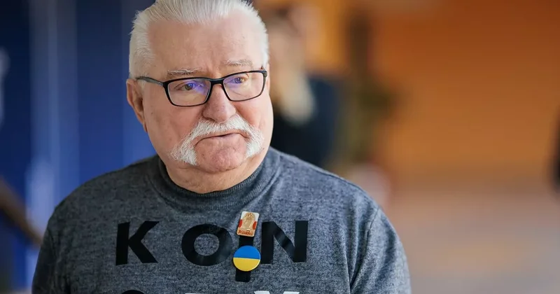 Лех Валенса попал в больницу