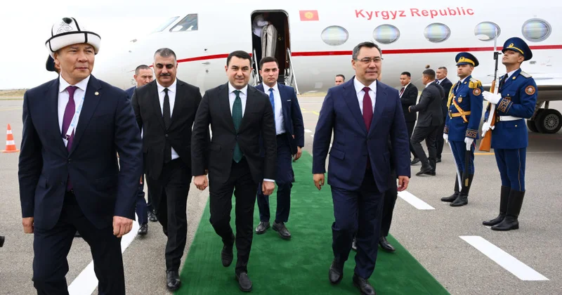 Qırğızıstan Prezidenti Sadır Japarov Füzuliyə gəlib