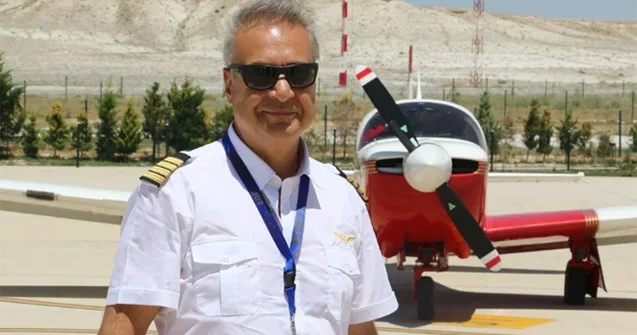 Təyyarə ilə dünya turuna çıxdığı qəzada öldü Video Fotolar