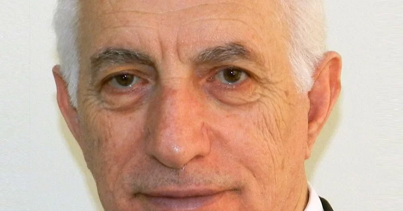 Prorektor vəfat etdi
