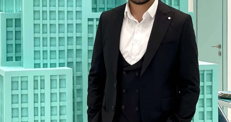 Murad İsmayıl: “Ölən adam saçını düzəltməz”