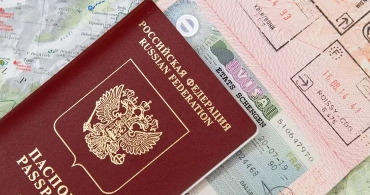Латвия и Литва перестали признавать небиометрические паспорта граждан России