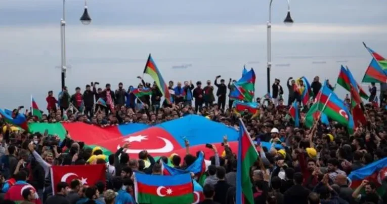 Vahid amal üçün!