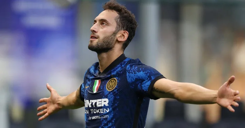 Əl Hilal dan Hakana şok təklif İllik 20 milyon avro!
