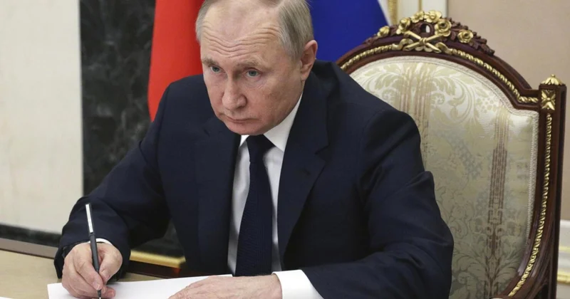 Putin 9 generalı işdən çıxardı