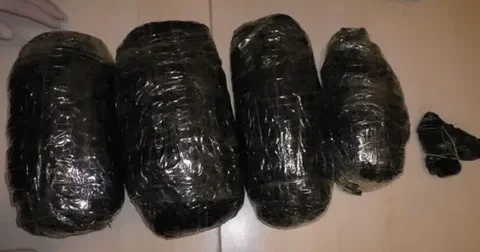 Sabunçuda narkokuryerlik edənlər SAXLANILDI