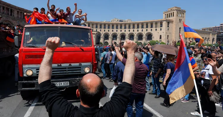 Ermənistan bu gün qarışacaq hamı bu qərarı gözləyir KONKRET