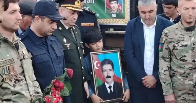 Daha bir itkin düşmüş şəhidimiz Kəlbəcərdə dəfn olundu FOTOLAR