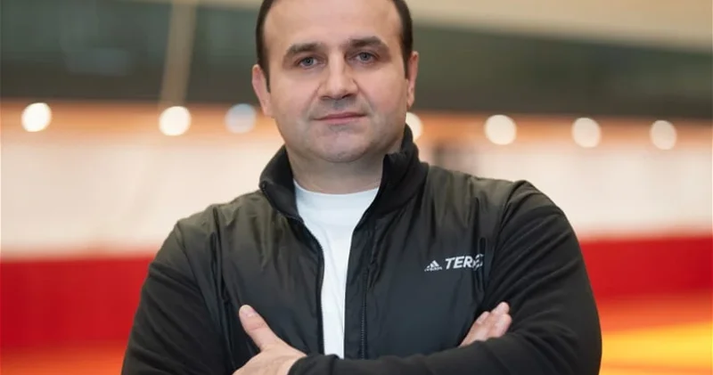Эмин Искендеров: Им нельзя расслабляться и считать, что они уже гарантировали себе место в сборной