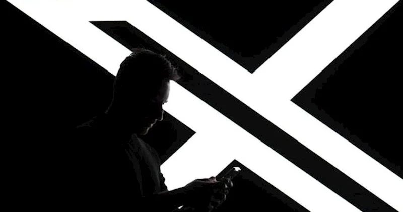 Britaniyalı nazir “X”dən imtina edir