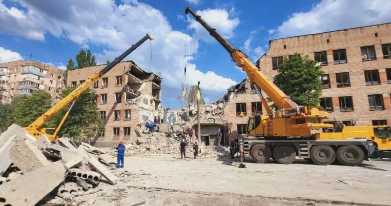 Tikinti yox, təhlükə: İnsan həyatı niyə hələ də risk altındadır?