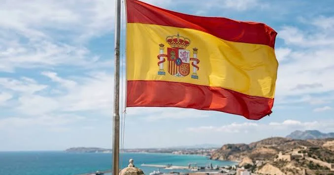 İspaniyanın daha bir şəhərində turistlər üçün QADAĞA