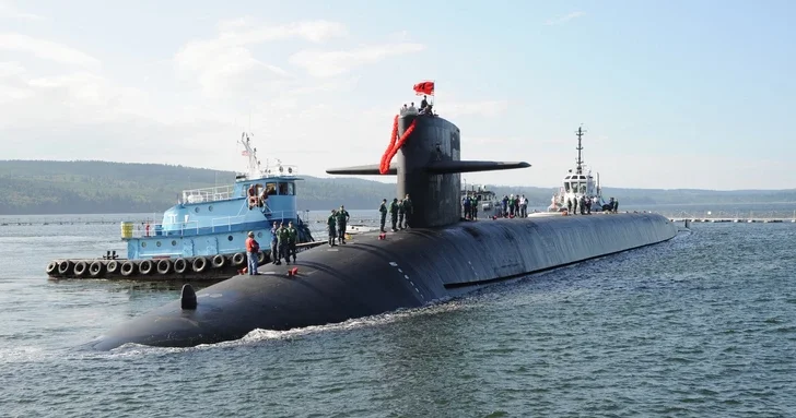 На атомной подлодке США отравились 64 американских военных