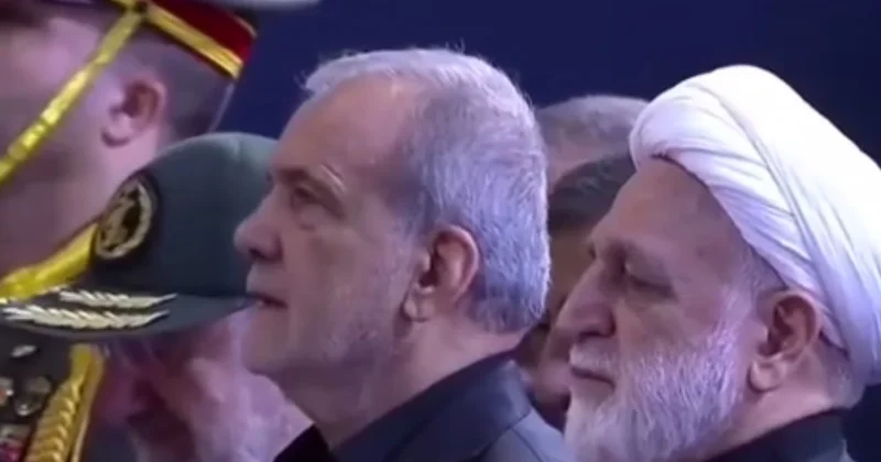 Pezeşkian Xamenei ilə vida mərasimində göz yaşlarını saxlaya bilmədi VİDEO