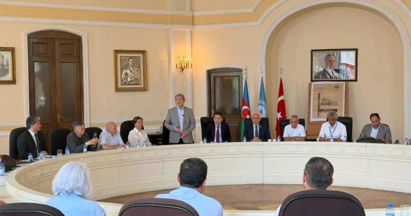 Atatürk mərkəzində Mehrali bəy haqqında kitabın təqdimatı keçirilib
