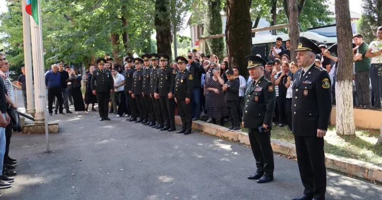 Cəlil Xəlilov İsmayıllıda çağırışçılar qarşısında çıxış edib FOTOLAR