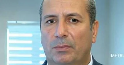 İctimai rəy cəmiyyətin aynasıdır