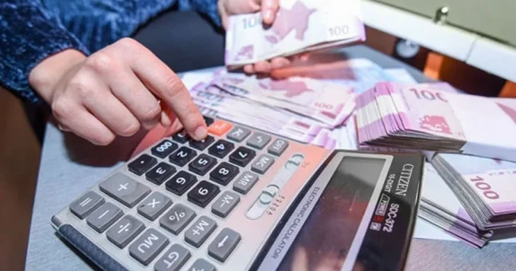 Hadı Rəcəblinin oğluna 350 minlik iş tapşırıldı