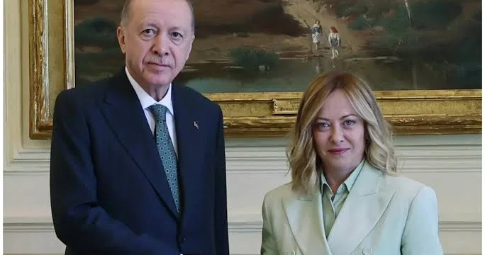 Ərdoğan Meloni ilə danışdı