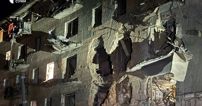 Rusiya Sumı şəhərinin mərkəzini BOMBALADI KONKRET