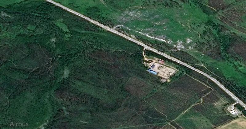 Космические снимки зафиксировали очереди на российских АЗС