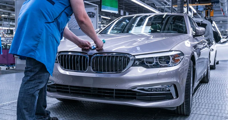 Обрушилась прибыль BMW Minval Politika