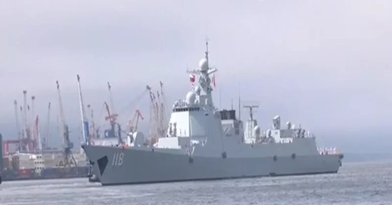 Китай и РФ устроили морские учения под носом военных баз США в Японии Reuters