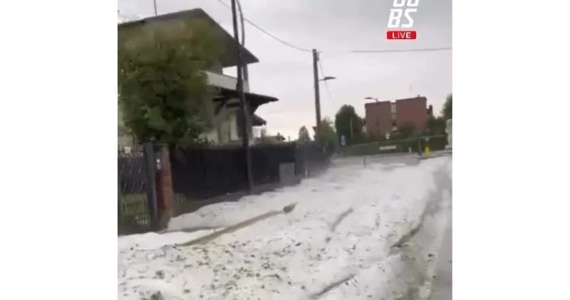 Масштабный град в североитальянской провинции ВИДЕО