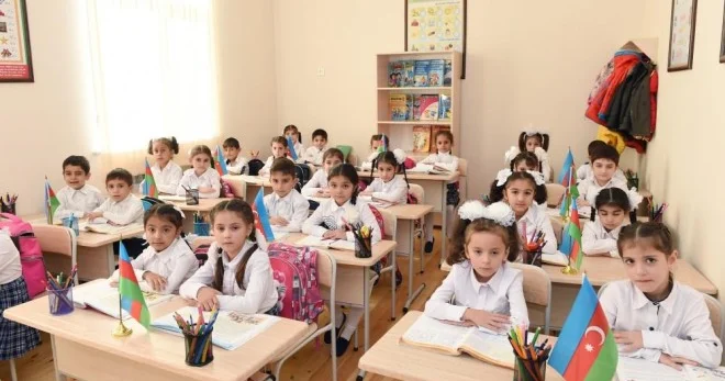 İbtidai təhsil beş il olacaq? Açıqlama