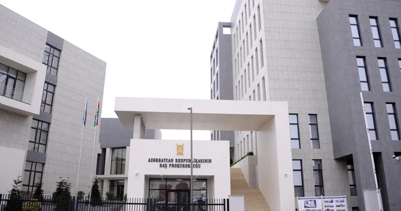 Sahibkarlardan 200 min manat rüşvət aldılar Rəis və müavin həbs edildi