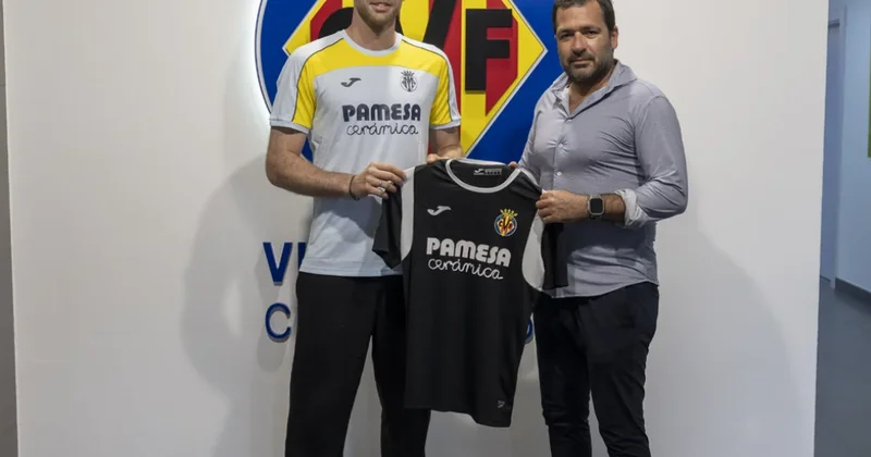 “Vilyarreal“ qapıçı Peter Qulaçini transfer edib