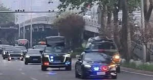 Çində Trampın kortejində sirli nəqliyyat vasitəsi FOTOLAR