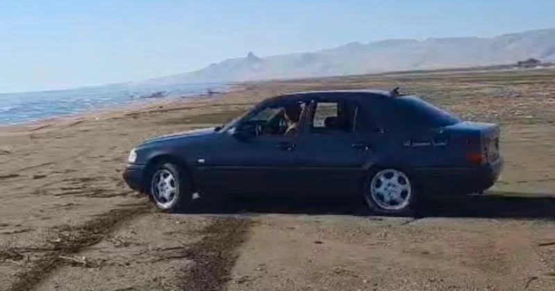 Dəniz sahilində avtoxuliqanlığı ona baha başa gəldi Video