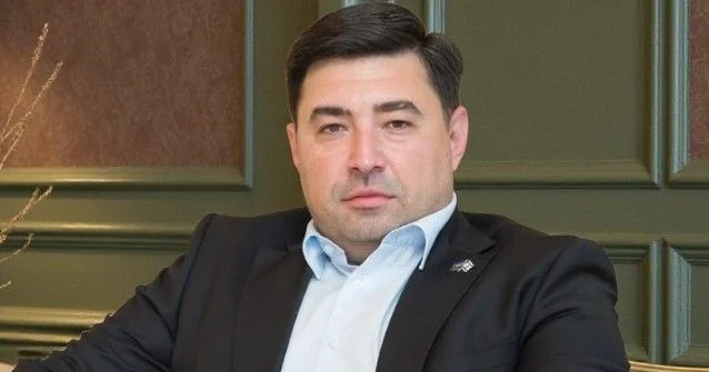 Hüquqi müzakirələr şəxslər üzərində deyil, qanun üzərində qurulmalıdır
