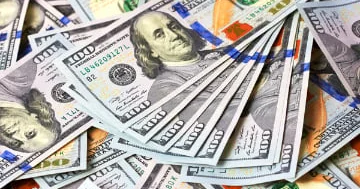 Dollar nə qədər “yaşayır”?