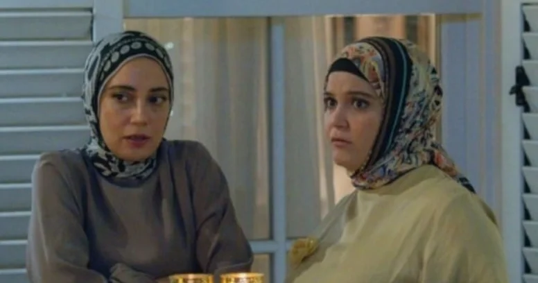 Kızılcık Şerbeti serialından ayrılan Feyza Civelek “İnstagram” hesabını bağlayıb