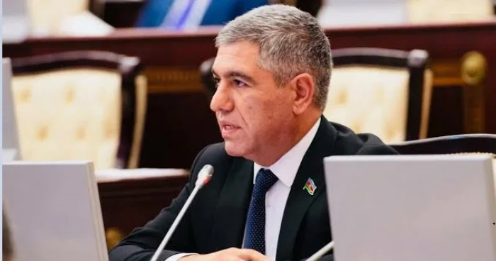 Kartdan karta köçürmələr : Məhdudiyyətlərin səbəbi açıqlandı