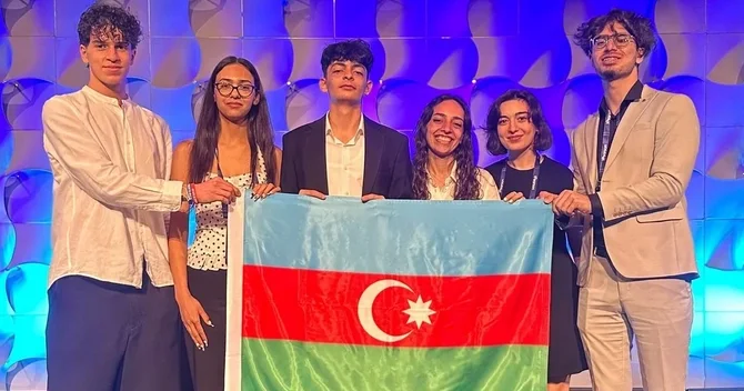 Azərbaycanlı məktəblilər dünya çempionatında ilk onluğa düşüblər