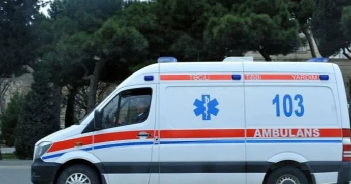 Xırdalanda BIÇAQLANMA: Kişi öldü, arvadı xəstəxanaya yerləşdirildi
