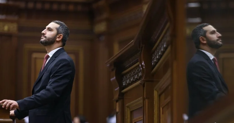 Ermənistan parlamentində türk kababı və Ramil Səfərovun “daşı”