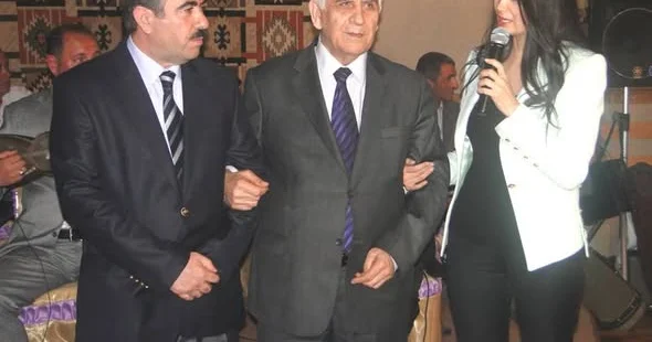 Nəriman Həsənzadə Türk Dünyasının Böyük Şairi