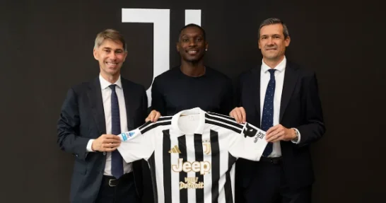 Yuventus PSJ nin ulduzunu rənglərinə bağladı Bu məbləğə