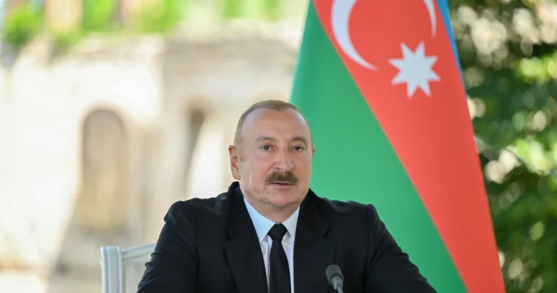 Prezidentdən Rəqəmsal İnkişaf və Nəqliyyat Nazirliyi ilə bağlı FƏRMAN