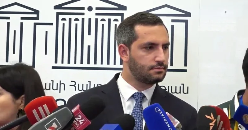 Spiker: Həyat yoldaşım “dekretdədir” və parlamentə qayıtmayacaq